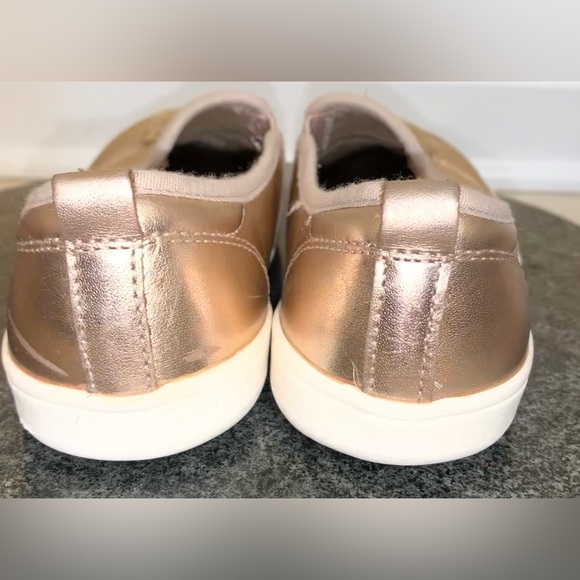 Old Soles Rose Gold slip on tennis shoes girl’s size 31 US 13.5 - Picture 10 of 15